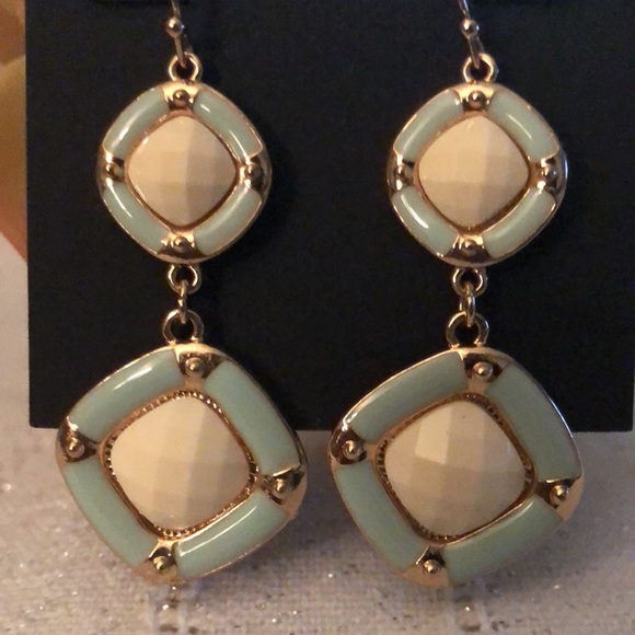 INC earrings - Picture 2 of 3